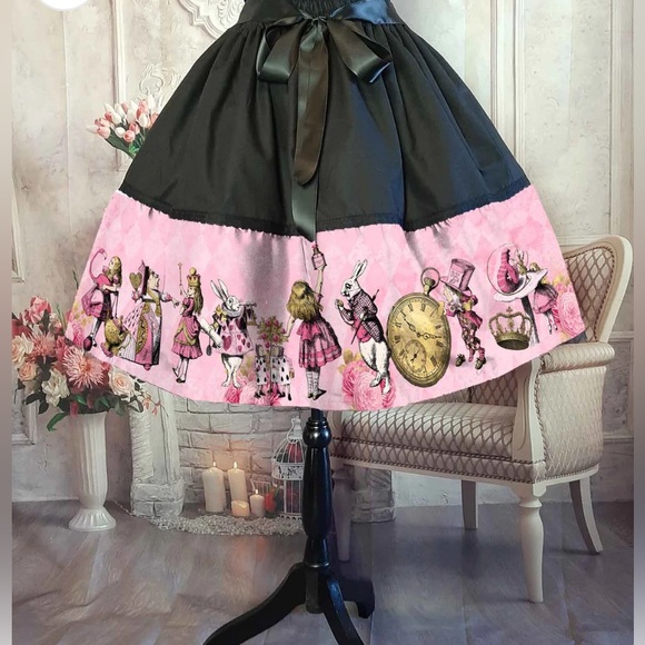 Alice in Wonderland Pink Tea Party Full Skirt - Mad Hatter Tea Party Costume - Picture 1 of 4